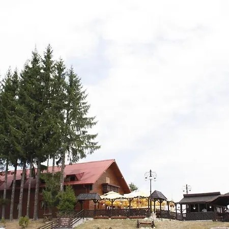 Chalet Veche Trei Brazi *